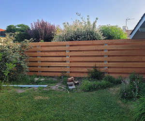 Clôture bois ajourée dans un jardin à Bordeaux